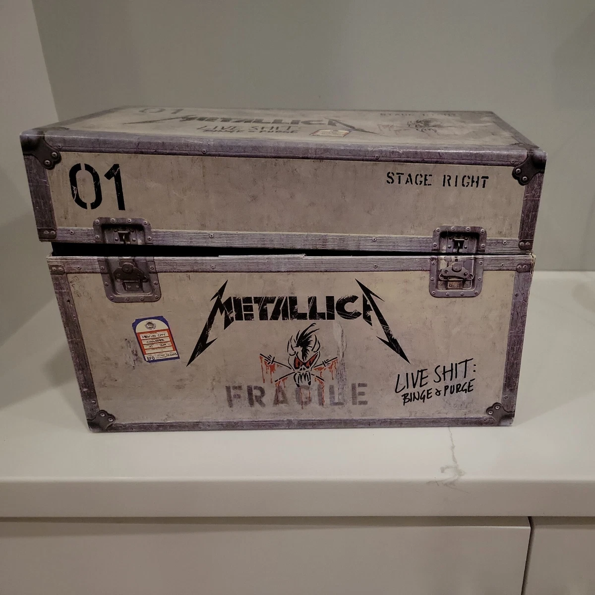Metallica Live Shit Binge Purge Box Set 3 VHS 3 CDs Book Stencil Complete