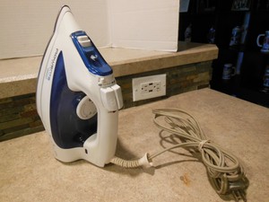 912 Rowenta Dw2070 Effective Comfort 1600w Steam Iron Never Rust
