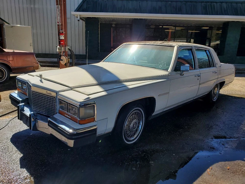 1987 1988 1989 1990 1991 1992 Cadillac Brougham OEM panel capó blanco Foto 2 de 4