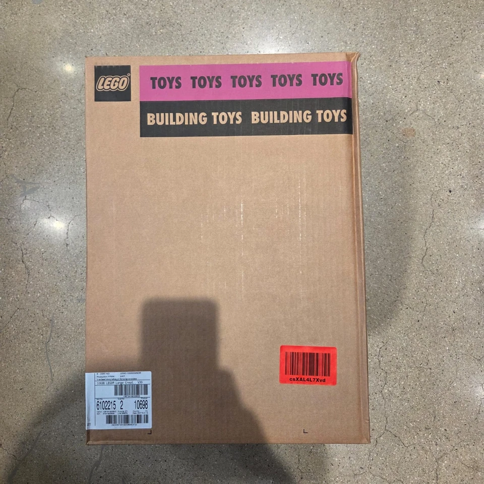 LEGO Classic Large Creative Brick Box 10698 Building Toy Set BRAND NEW - Image 3 of 3