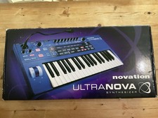 Novation UltraNova 37-Key Synthesizer Digital Analog Modeling w/ Vocoder & Mic