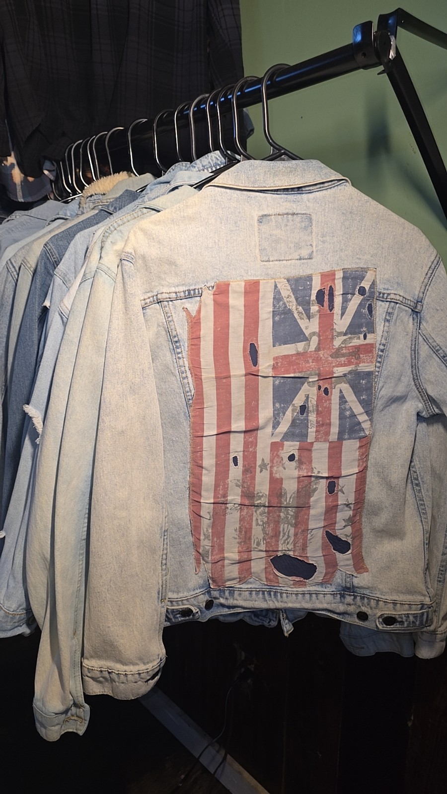 Levi's Custom Union Jack Flag Back Patch Denim Ja… - image 1