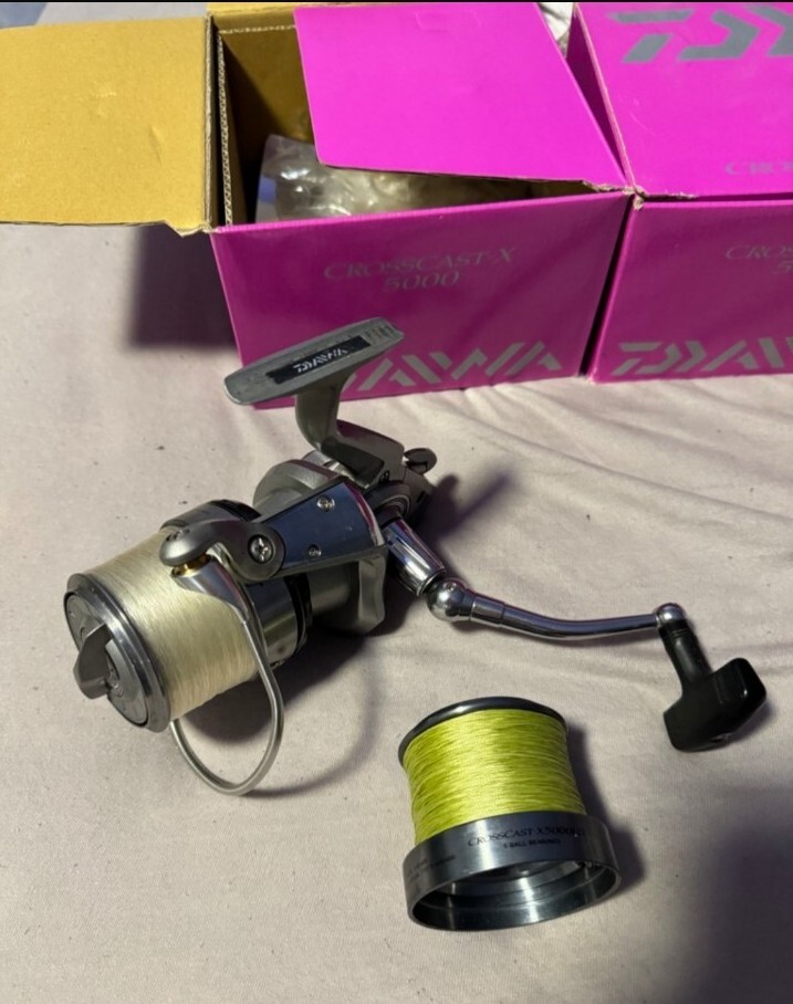 biggest fishing hook on rivr Gamakatsu Big River Bait 4 Daiwa Black Gold BG DURABLE A unique tempering Color:LX 6/3 Raptor Blue MC w/Guide Plate Pit Reels