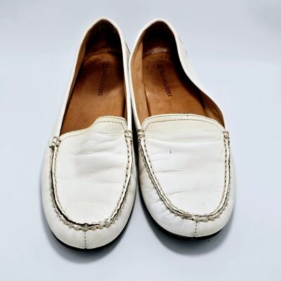 Naturalizer slip on Shoes Womens Size 8 Narrow White Leather  Flats
