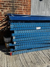 Heavy duty metal warehouse racking shelving