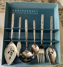 Oneidacraft Deluxe Stainless Capistrano 6 Piece Hostess Serving Set Stainless