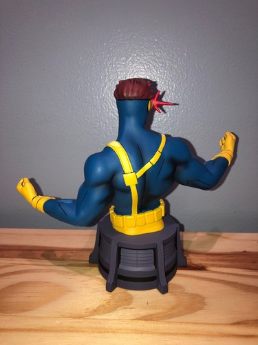 Diamond Select Toys Marvel X-Men Serie Animada Busto de Cíclope LE 164/3000 - Imagen 5 de 6