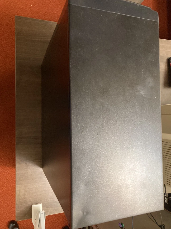 Antec Vintage Retro Computer Case Optical and Floppy Drives No PSU - Image 3 of 4