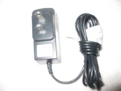 Genuine Samsung ATADU10JBE 5V 0.7A Wall Charger Power Travel Adapter OEM