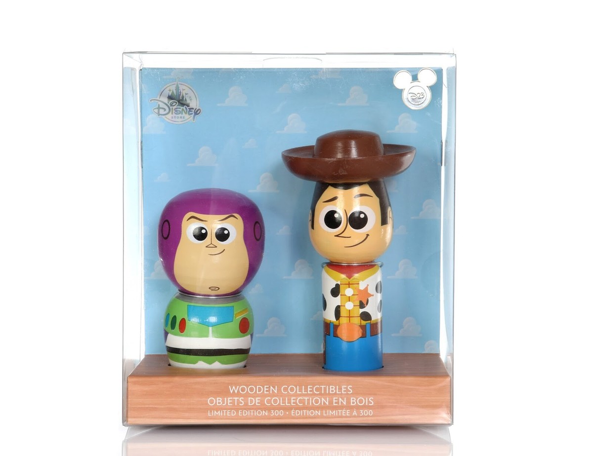 D23 2017 Expo Disney Store Toy Story Woody & Buzz Wooden