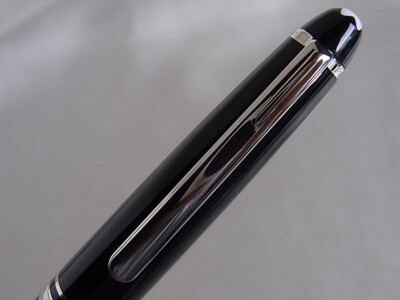 Montblanc Meisterstuck Classique 164 Ball Point Pen Platinum