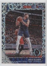2019-20 Panini NBA Hoops Premium Stock Silver Lazer Prizm Maxi Kleber #94 0o6v