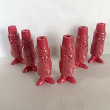 NEW  SEALED 2018 Crayola Stand Up Red Plastic Crayon Sharpener Lot of 6