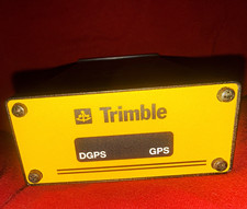 Trimble Dgps Gps Receiver Module 38073-11 W Port A Power Ant Connectors Trimble Dgps Gps Receiver Module 38073-11 W Port A Power Ant Connectors