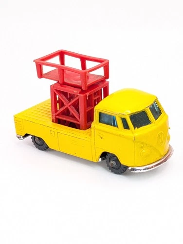 Husky Models VW Volskwagen Pick Up Pickup Crane 1964 original vintage diecast