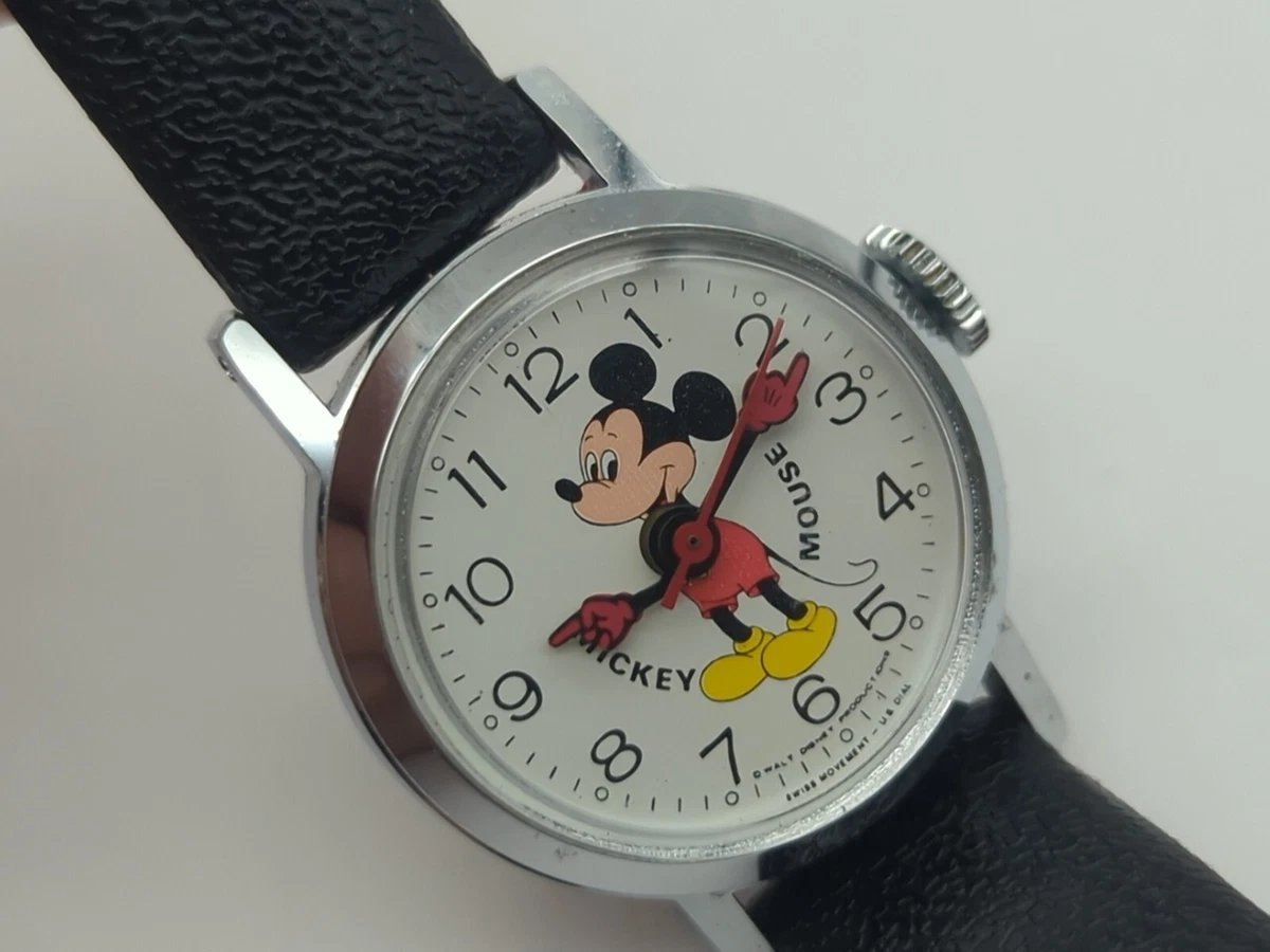 Mickey mouse online wind up watch