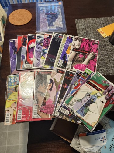 izombie lot Hefte 1 bis 20 Hefte 1 CGC 9.4 - Bild 1 von 6