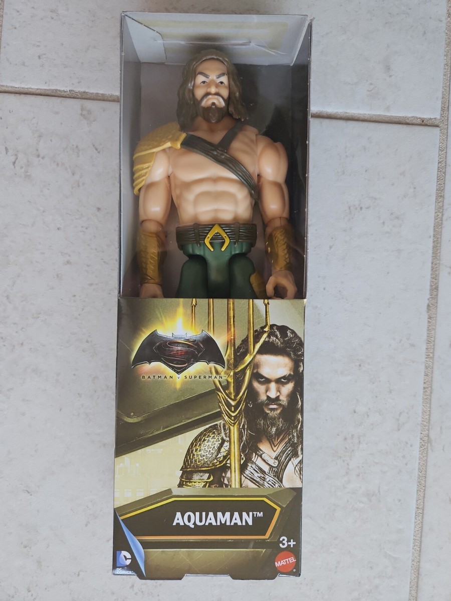 NEW BATMAN VS SUPERMAN DC COMICS AQUAMAN 12