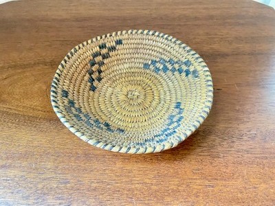 Vintage Native American Hand Woven 7  Round Basket Bowl with Geometric Designs