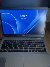 Dell Inspiron 15 5000 Series Laptop 15.6" Full HD Display perfettamente funzionante 