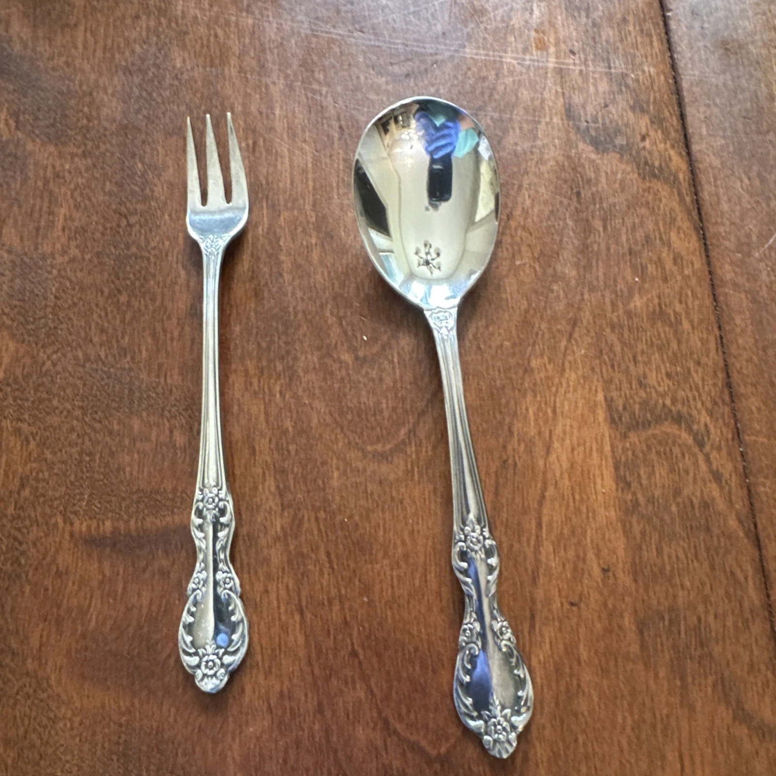 2 pc WM ROGERS MFG Extra Plate Silver Serving Spoon/Fork
