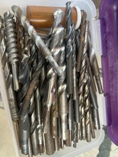 Assorted Metal Twist Drill Bits Mixed Sizes i...