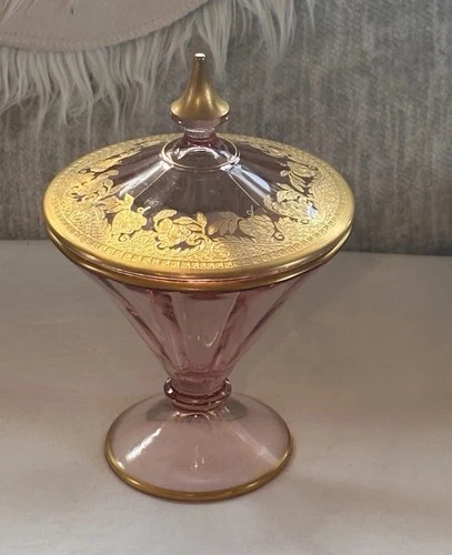 VNT Tiffin Deerwood Pink Depression Glass Candy Dish Compote with Lid Etched
