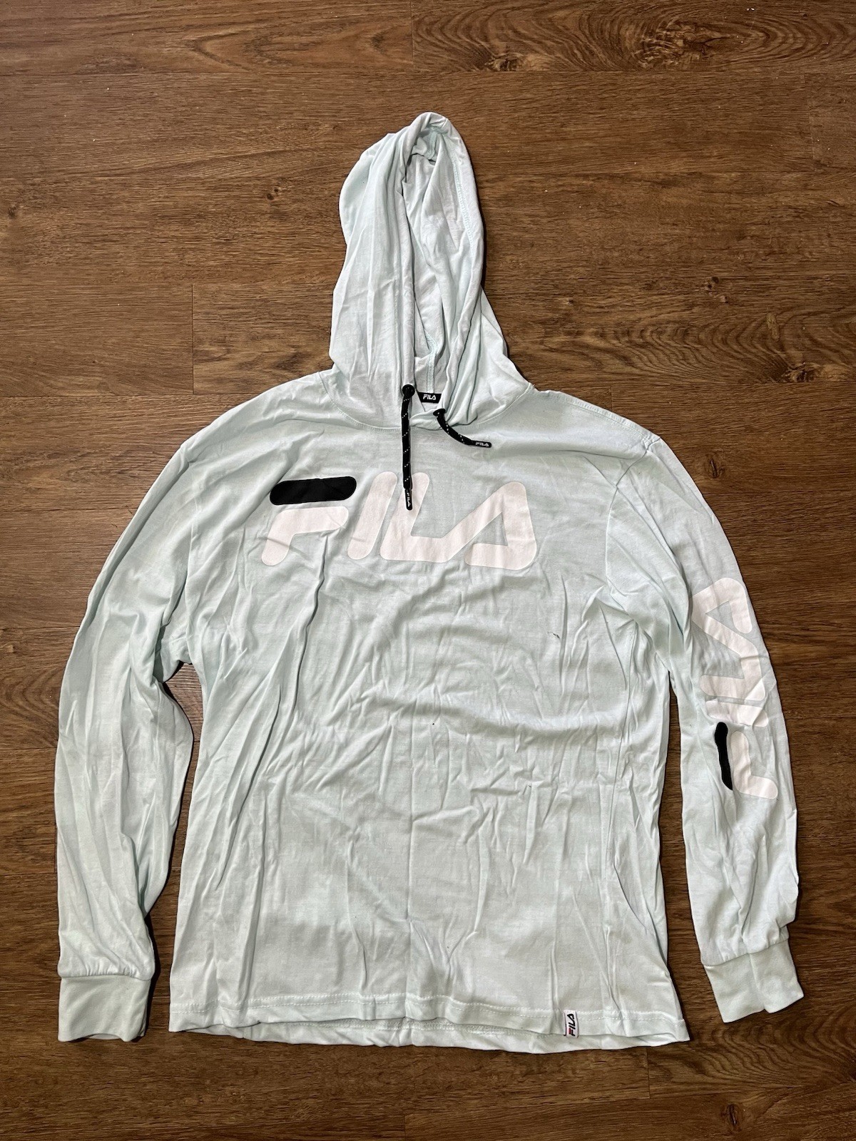 Felpa con cappuccio FILA. Felpa estiva leggera con cappuccio.