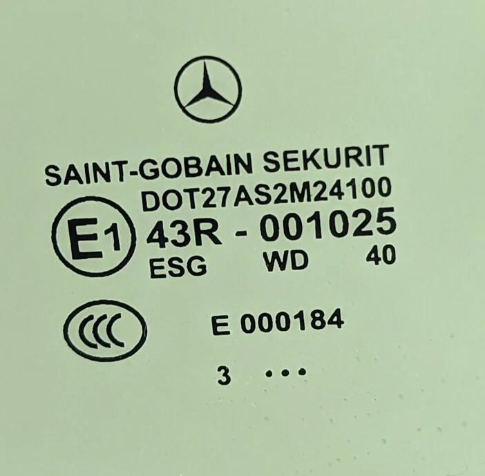 97-03 Mercedes CLK320 Pasajero Trasero Derecho Convertible Cuarto Ventana Cristal Foto 2 de 4