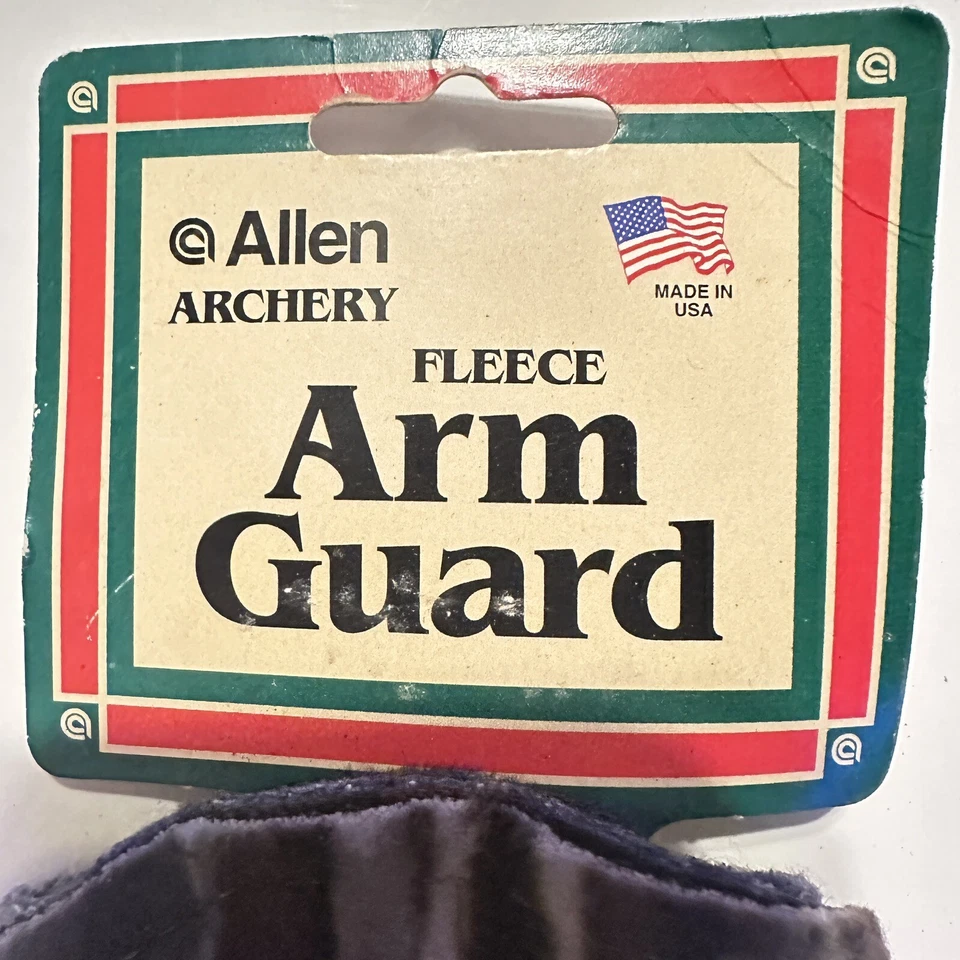 Allen 4200 Molded Saddlecloth 2-Strap 6.5" Camo Armguard Mossy Oak Break-up - Image 2 of 3