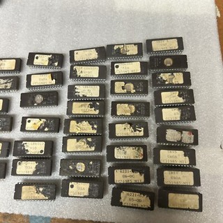 Mixed Lot Of 38 Mega Touch Trivia Rom Chips Eprom Arcade Video Game Part CFC