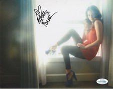 Lyndsy Fonseca Nikita Autographed Signed 8x10 Photo ACOA #3