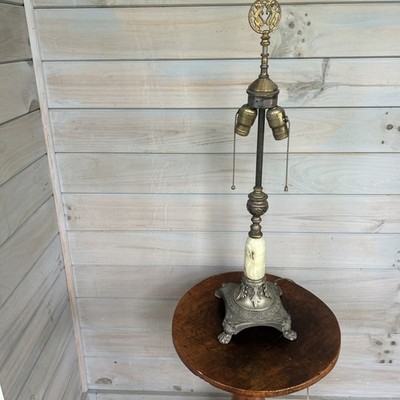 Vintage Art Deco Double Socket Loevsky & Loevsky White Metal Castings Lamp 8570.