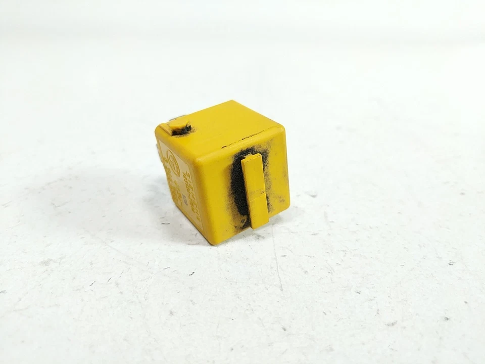 00 BMW K1200LT Relé A Foto 3 de 4