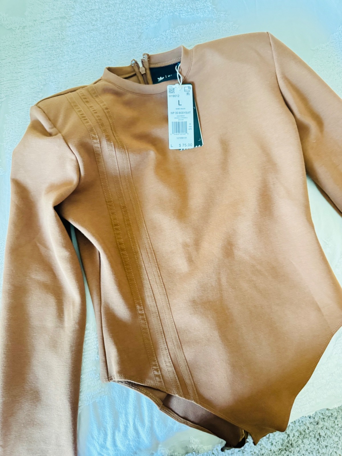 Seller photo, eBay