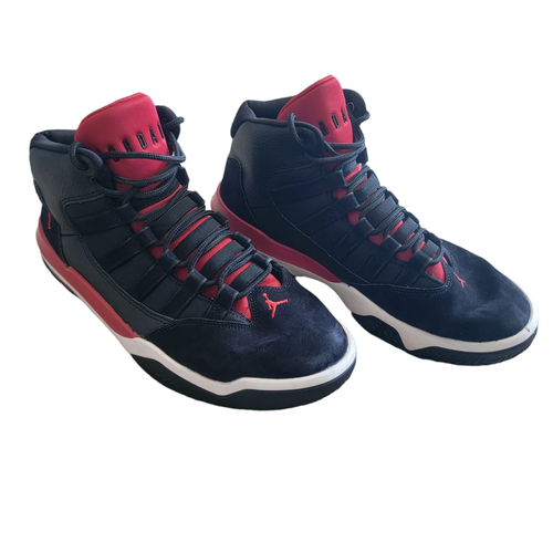 Nike Air Jordan Mens Max Aura Black 