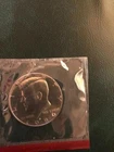 1986 P+D KENNEDY HALF UNCIRCULATED STILL IN MINT CELLO L@@K