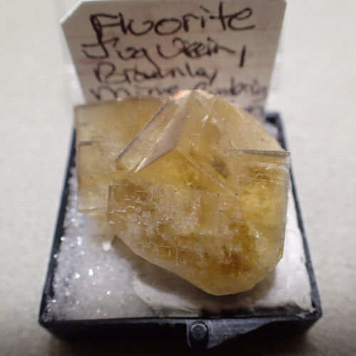 Fluorite, Jug Vien, Brownley Mine, Cumbria, United Kingdom - Picture 1 of 4