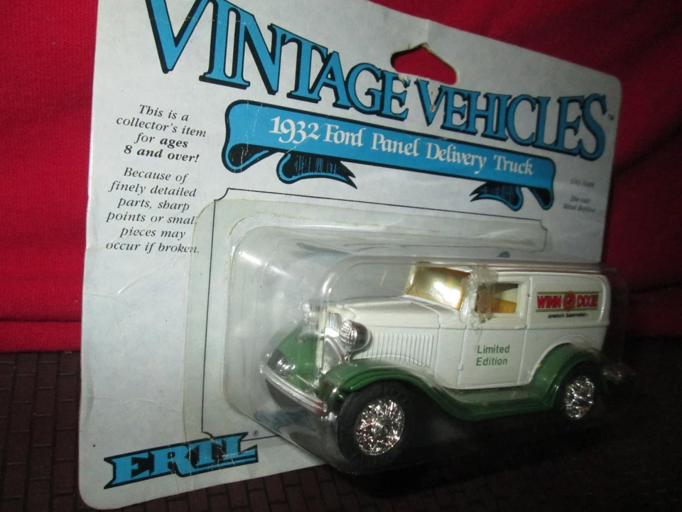 Ertl 1:43 1932 ford winn dixie  delivery panel van Truck #3851 NIP vintage 1988 - Image 3 of 4