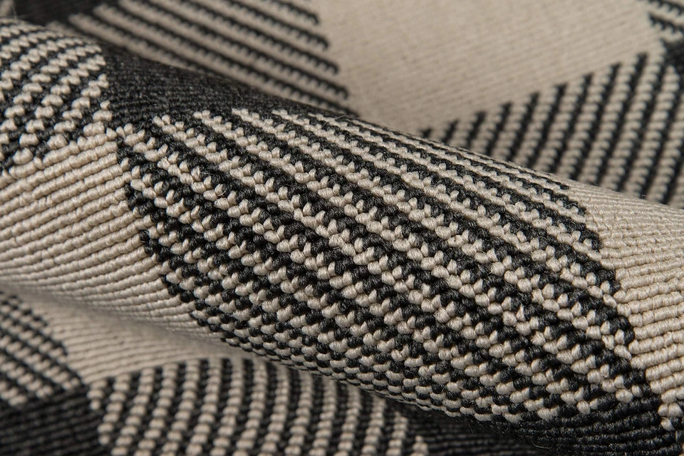 Alfombra Momeni Baja Buffalo Check, 6'7" X 9'6", carbón Foto 4 de 4