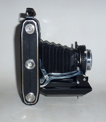 Zeiss Ikon Ikonta 521/2 Folding Camera Novar-Anastigmat 3.5/10.5+
