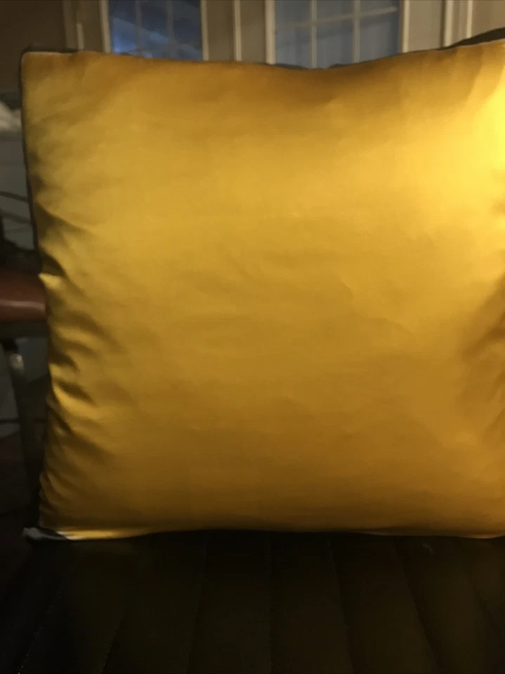 Surya Geisha 18" x 18" Silk Pillow Cover, Mustard, Green, Navy, Orange - Image 4 of 4