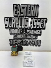 ASCO RED HAT II Solenoid Valve JKH8210G094MO 1/2 120 V COIL NIB