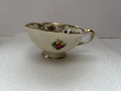 Vintage Royal Bayreuth Bavaria Germany Rose Floral Swags Gold Trim Cup Teacup