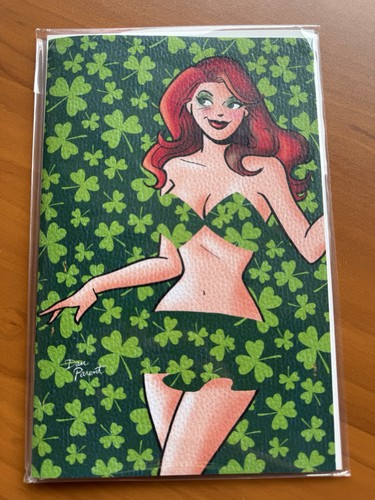 Archie Veronica #28 Facsimile LEATHERED St Patrick’s Cheryl Blossom Clovers