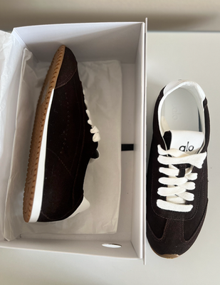 Alo Sunset Sneakers Women's Size 7.5 Espresso - Brand New | eBay