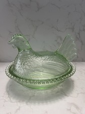 Vintage Pastel Light Green Indiana Glass Hen on Nest MINT Condition Hard To Find