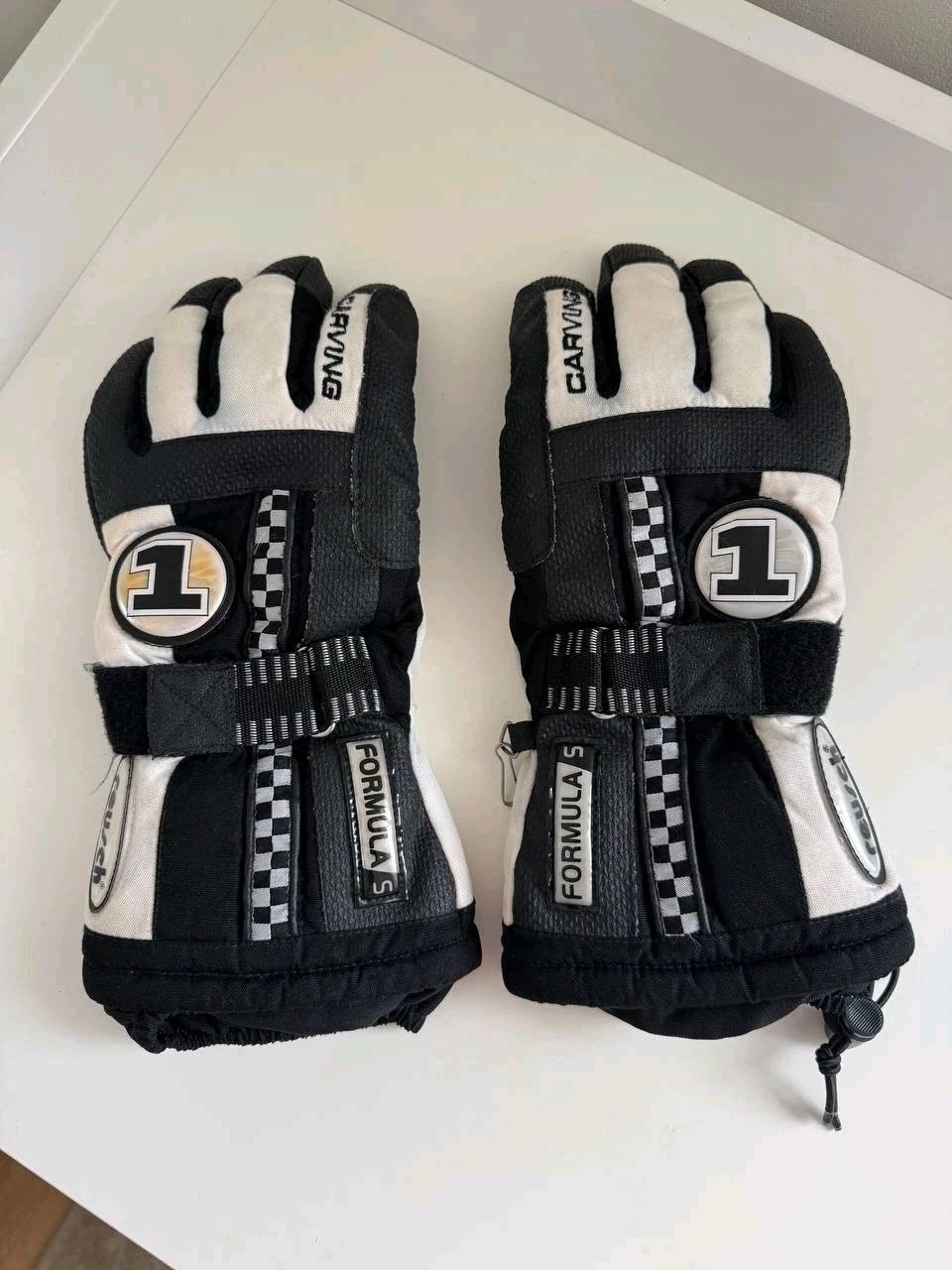 Reusch Carving Equipment Formula S Ski Gloves Size 8 Winter Snow Black White