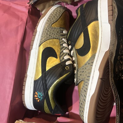 Size 11.5 - Nike Dunk Low Día De Muertos W