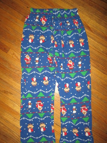 FAMILY GUY CHRISTMAS PAJAMA PANTS 